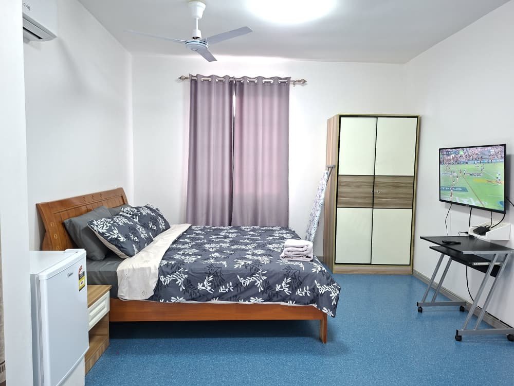3-Bedroom, Top Floor, Ensuite and Two Balconies